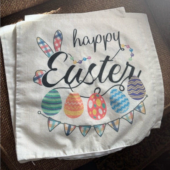 Easter Linens - Picture 4 of 11